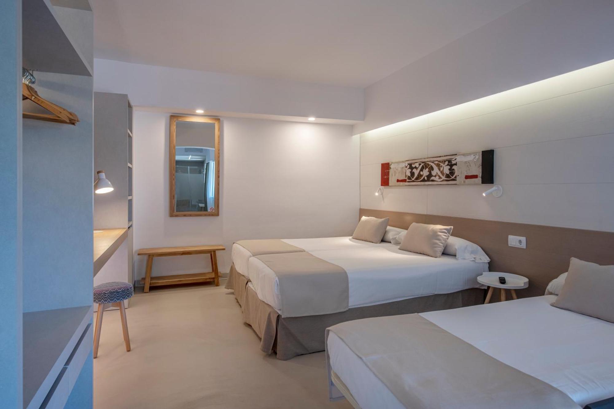 Hotel Cosmopolitan 4*
